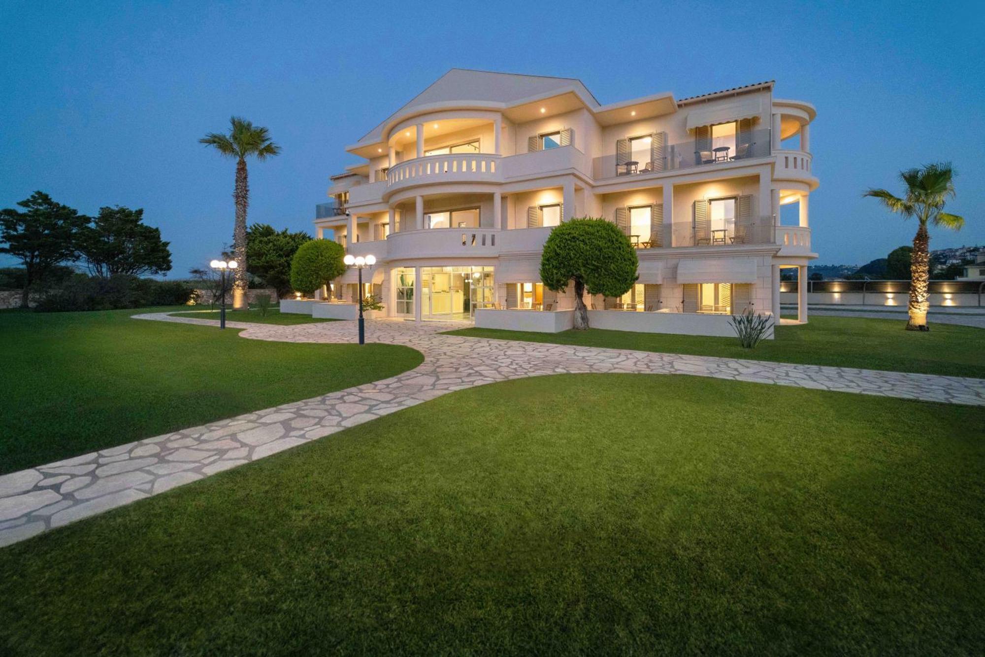San Giovanni Beach Resort And Suites 아기오스 이오아니스 외부 사진