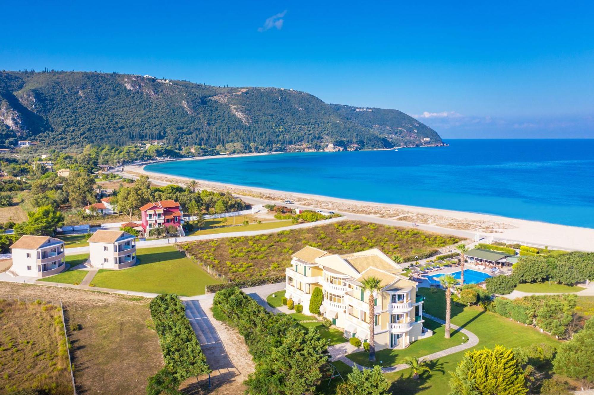 San Giovanni Beach Resort And Suites 아기오스 이오아니스 외부 사진