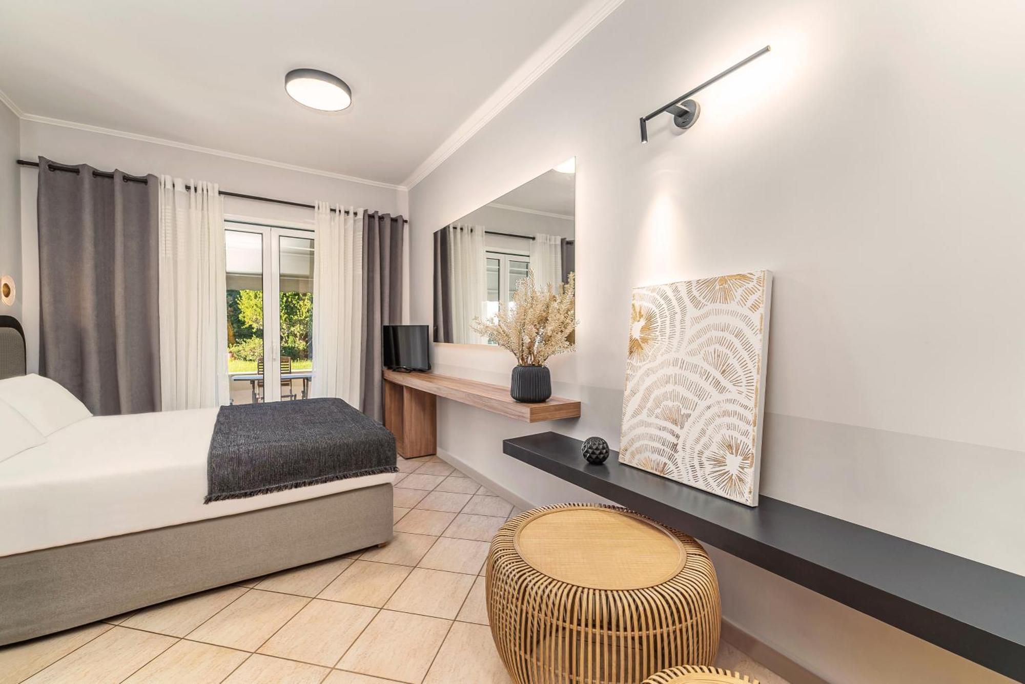 San Giovanni Beach Resort And Suites 아기오스 이오아니스 객실 사진